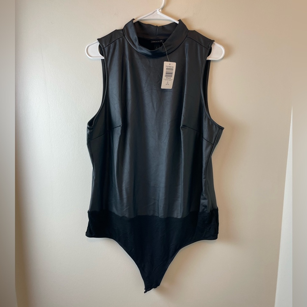 Torrid Faux Leather Mock Neck Sleeveless Bodysuit, Black, 1X, NWT